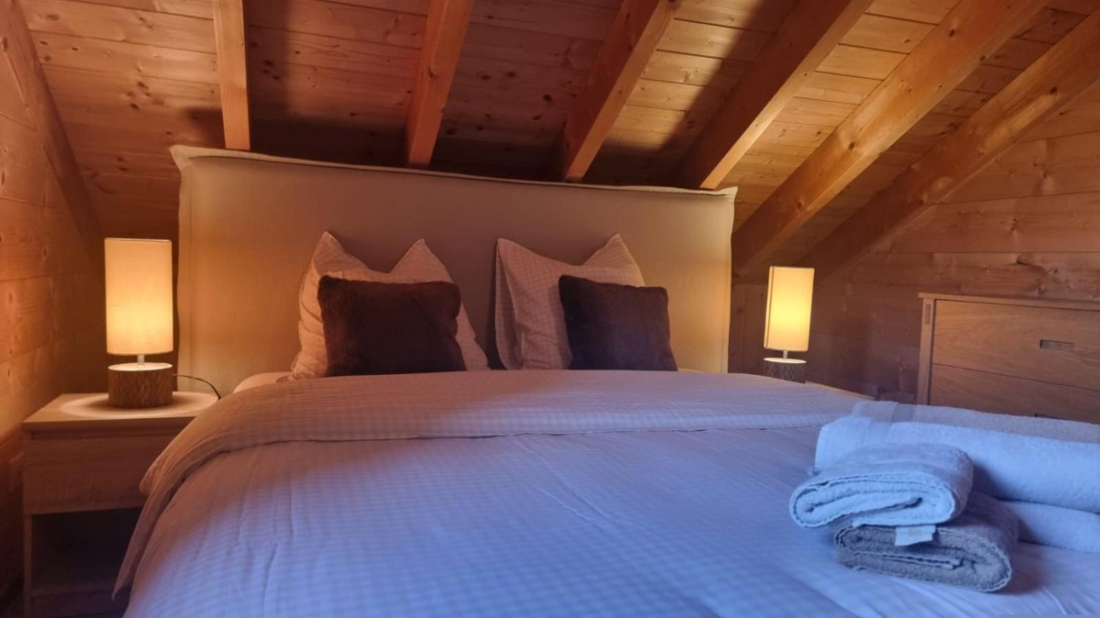 Le Chalet Du Pere Michel, Jacuzzi, Sauna, Jardin La Bresse Kültér fotó