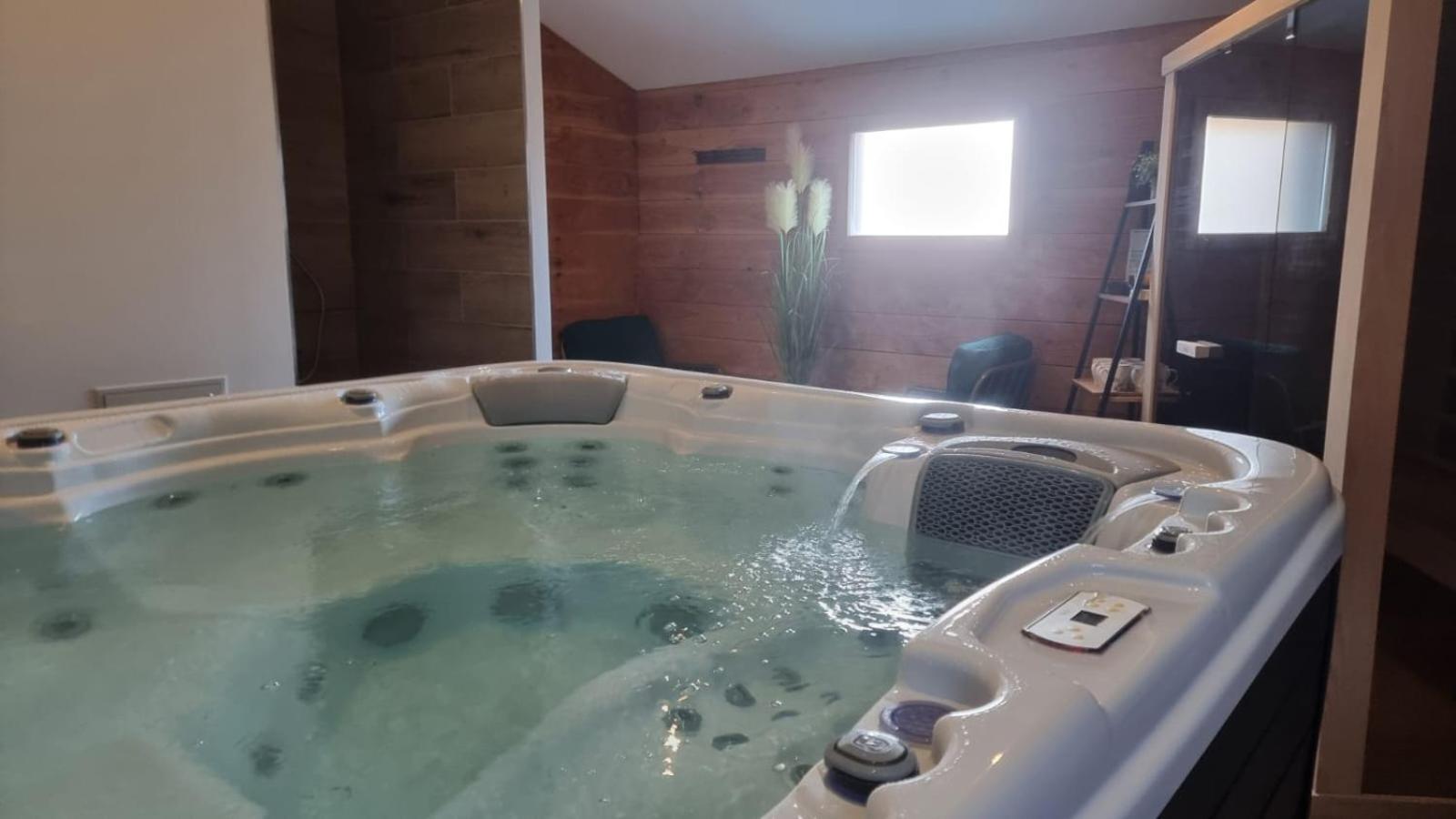 Le Chalet Du Pere Michel, Jacuzzi, Sauna, Jardin La Bresse Kültér fotó